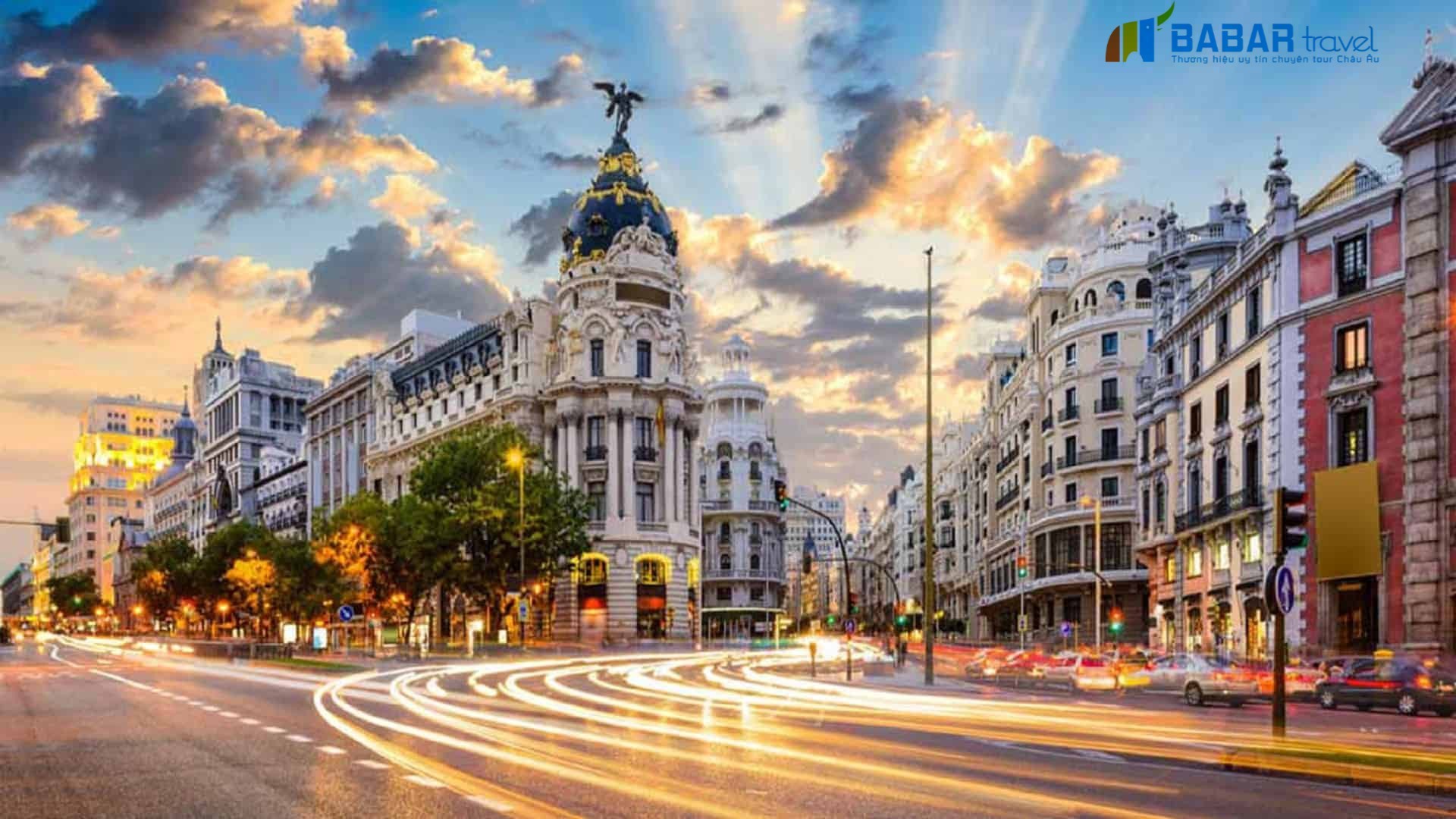 Những địa điểm nhất định phải tham quan khi du lịch Madrid